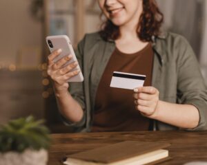 Top AI-Driven Credit Cards: Maximize Savings and Enhance Your Finances!