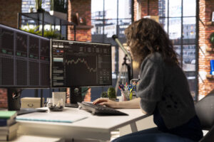 Micro-Investing Handbook: A Beginner’s Approach to Investing Small Amounts in 2025